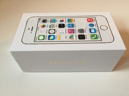 iPhone 5s, Gold, 16GB, boxed, factory unlocked, mint condition – For Sale SOLD